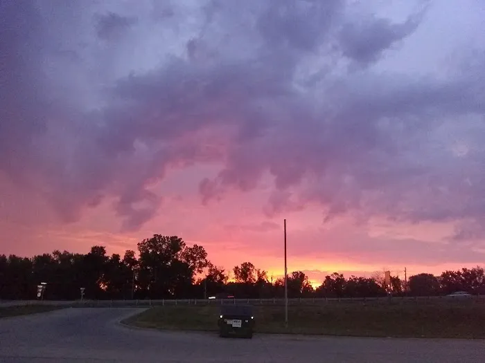 Dr Spotless Car Wash Picture 1