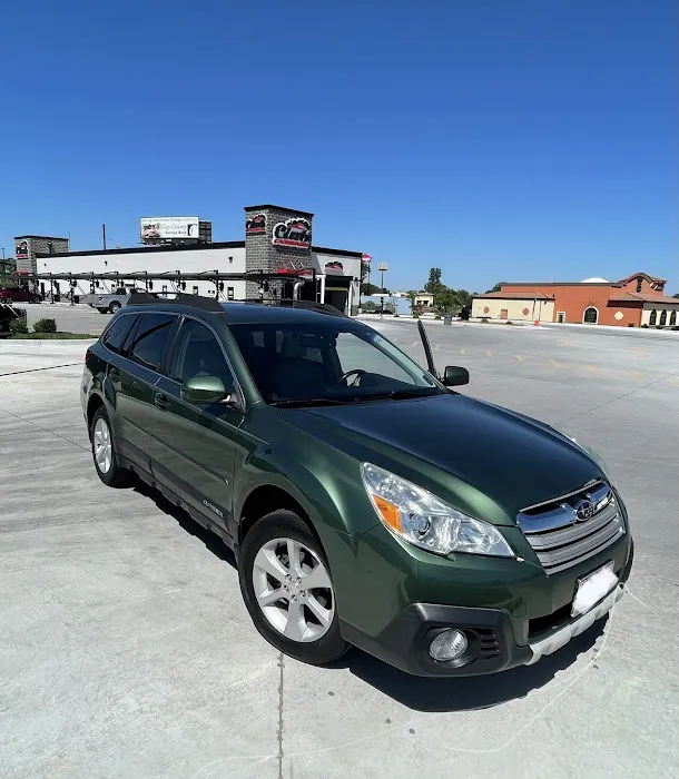 Club Car Wash Picture 10