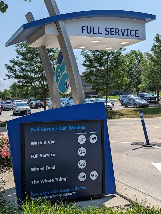 Waterway Carwash Picture 5