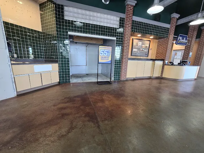 Charlie's Car Wash Picture 7