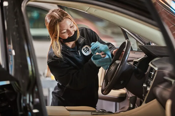 GO Car Wash Picture 4