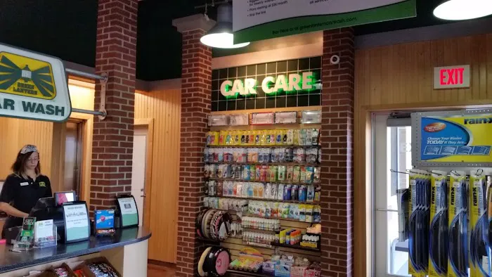 Charlie's Car Wash Picture 6