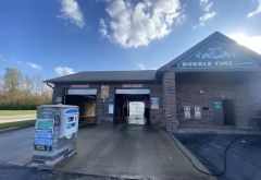 Bubble Time Car Wash photo 3