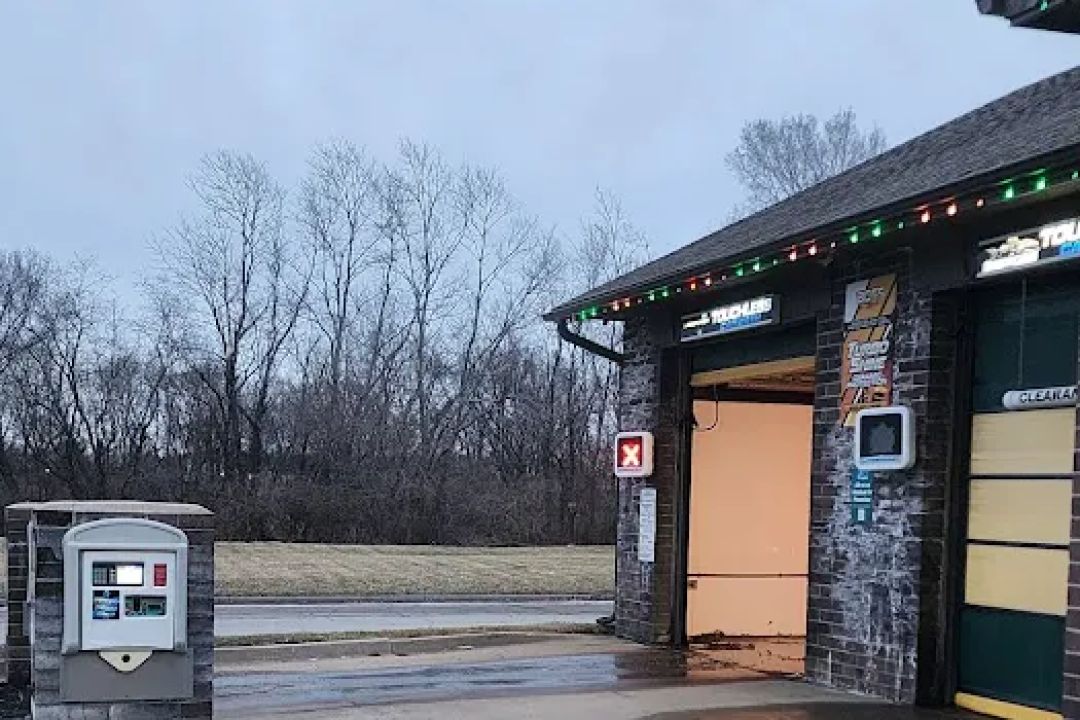 Bubble Time Car Wash