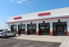 Ultra Clean Car Wash Lee's Summit photo 1