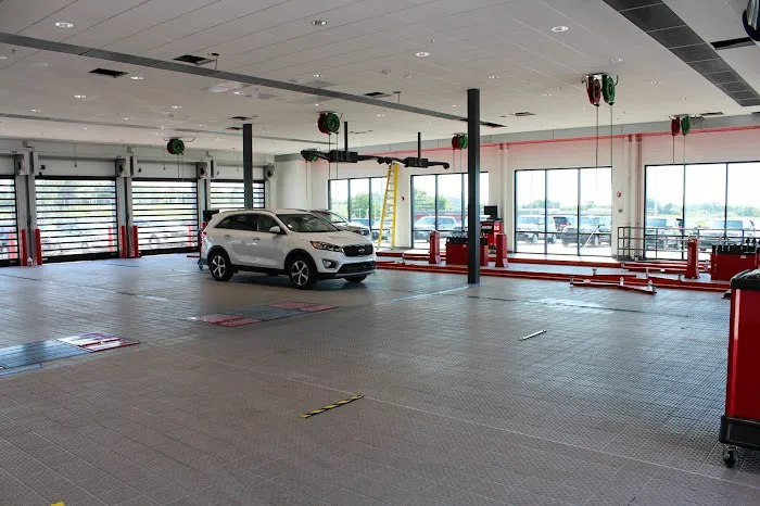 Ultra Clean Car Wash Lee's Summit Picture 10