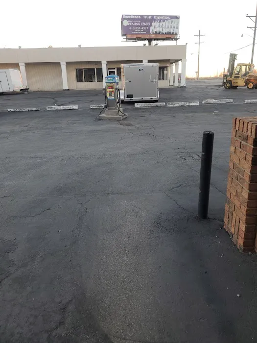 Big Billie's Car Wash Picture 9