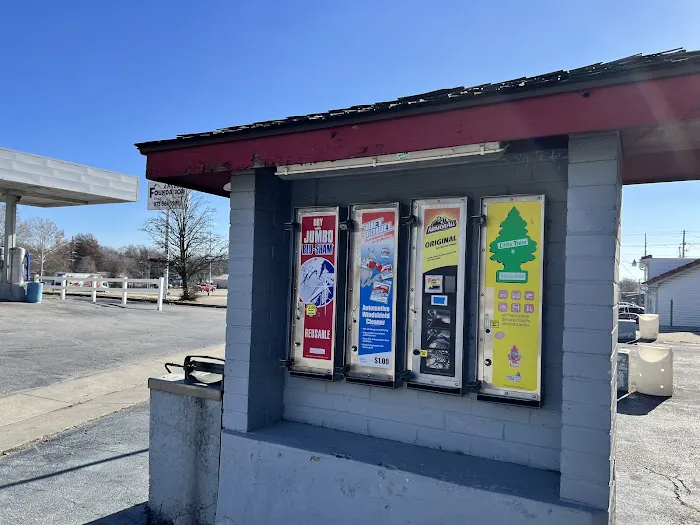 Roger's Car Wash Inc Picture 2