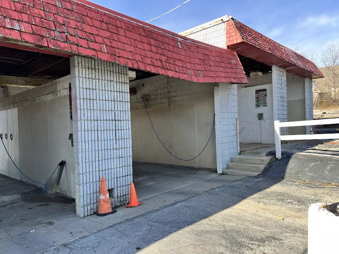 Roger's Car Wash Inc Picture 3