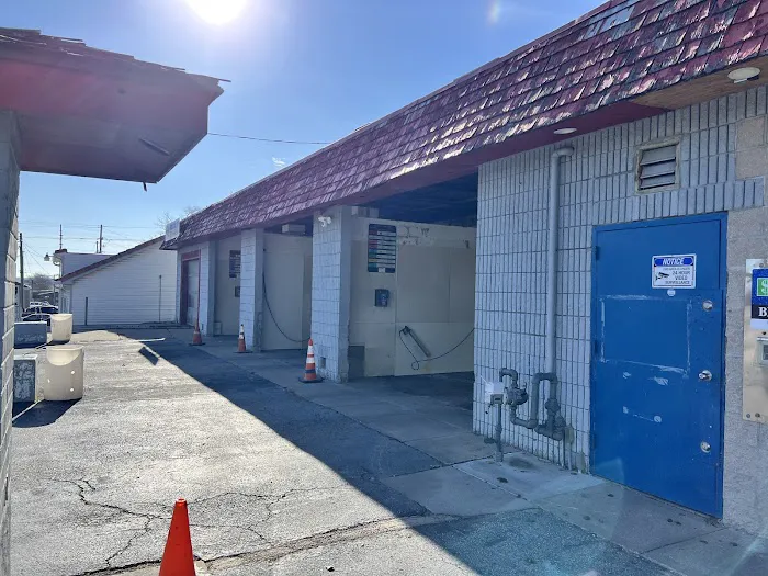 Roger's Car Wash Inc Picture 4