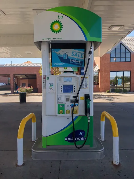 Waterway Carwash Picture 9