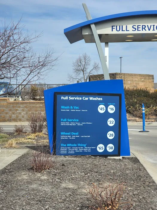 Waterway Carwash Picture 5