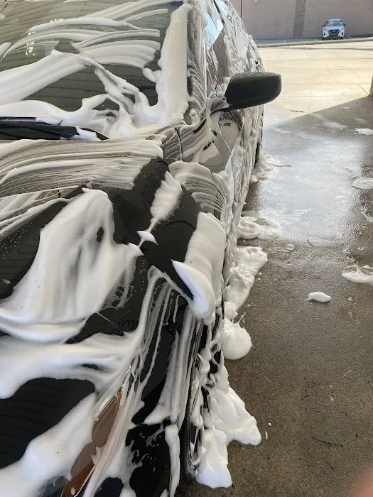 Whale Spout Car Wash Picture 9