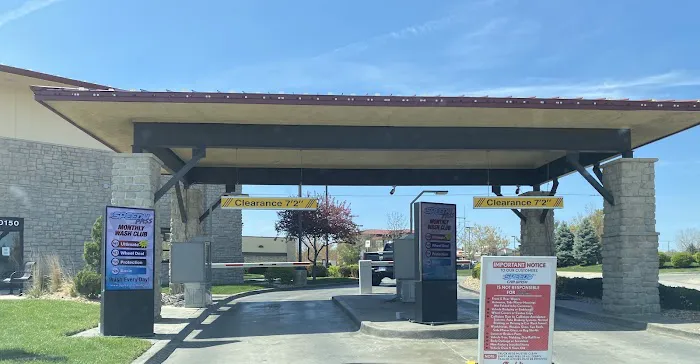 Speedy Car Wash - Falcon Valley Picture 1