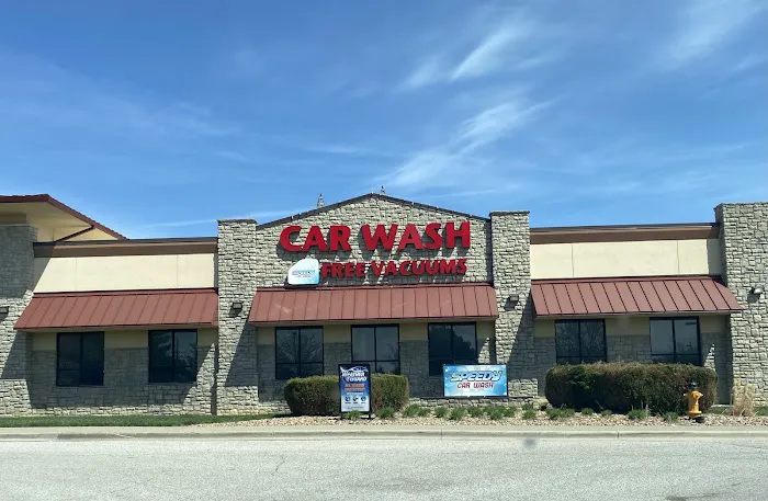 Speedy Car Wash - Falcon Valley Picture 2