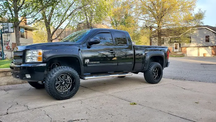 Speedy Car Wash - Falcon Valley Picture 7