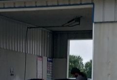 Brite Shine Car Wash photo 4