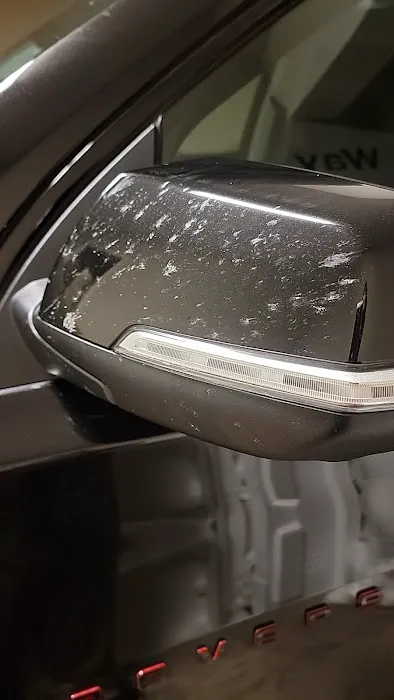 GO Car Wash Picture 7