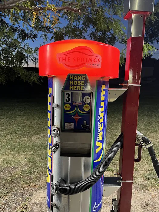 The Springs Car Wash Picture 6