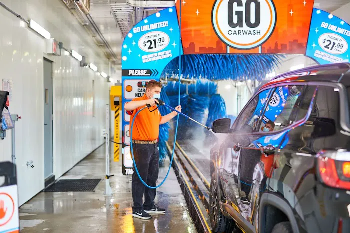 GO Car Wash Picture 2