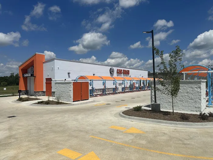 GO Car Wash Picture 8