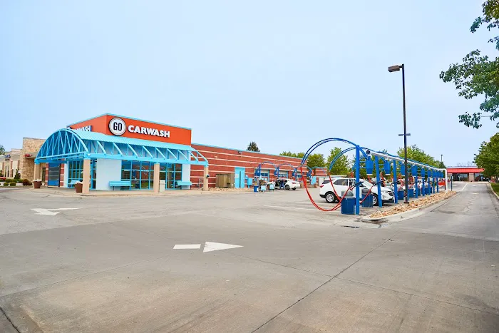 GO Car Wash Picture 3