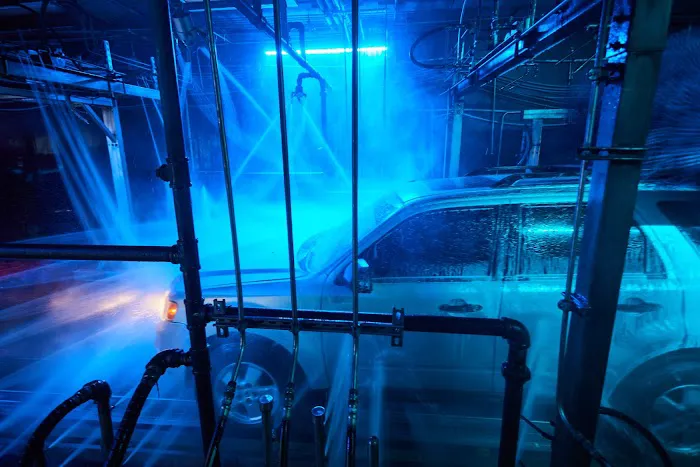 GO Car Wash Picture 3