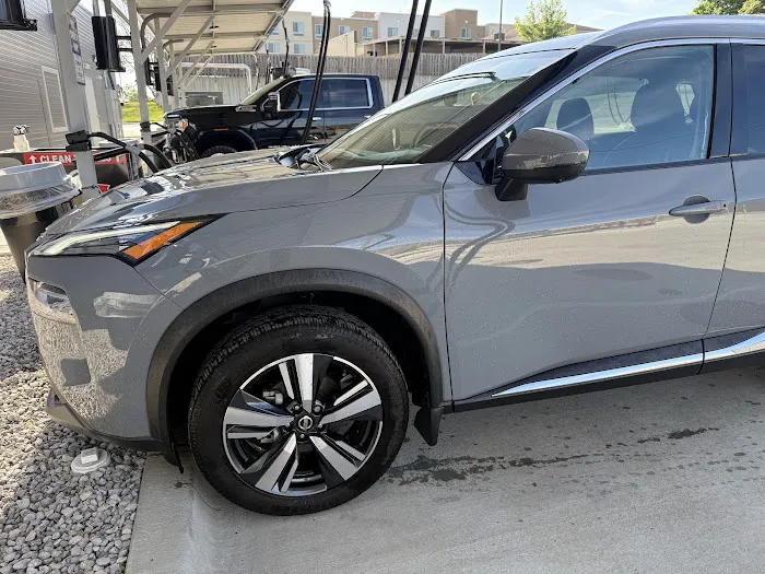 Cowboy Express Car Wash Picture 2