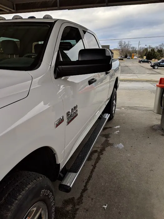 Olympic-Car Wash Picture 9