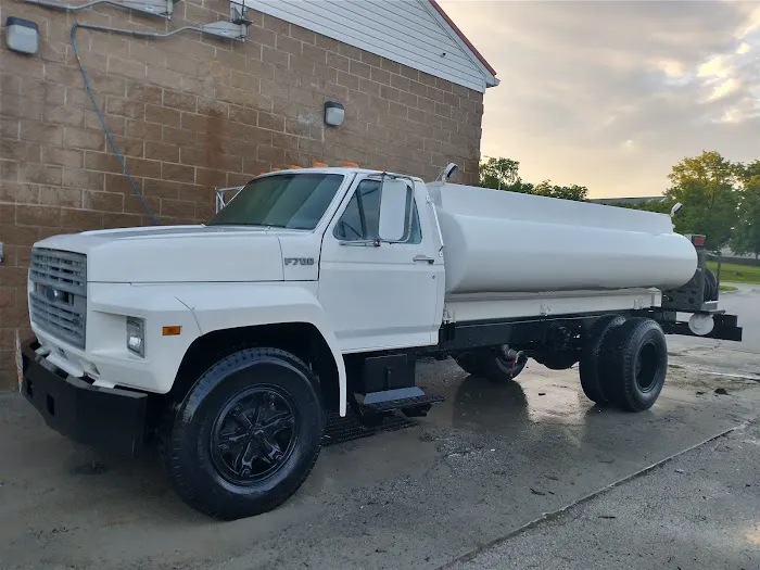 Classic Carwash North Picture 8