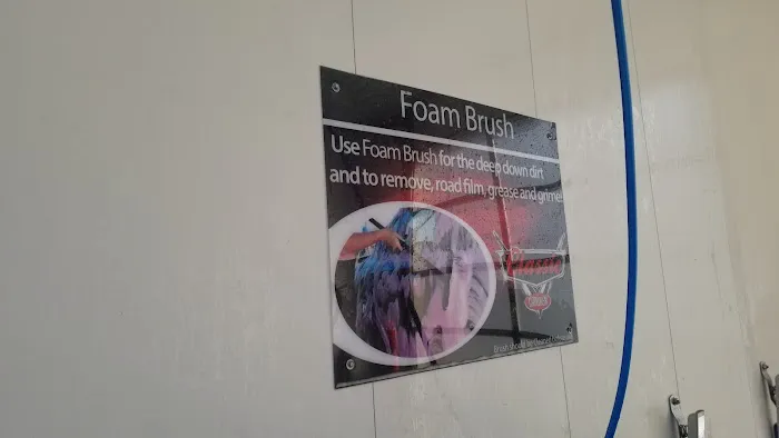 Classic Carwash North Picture 10