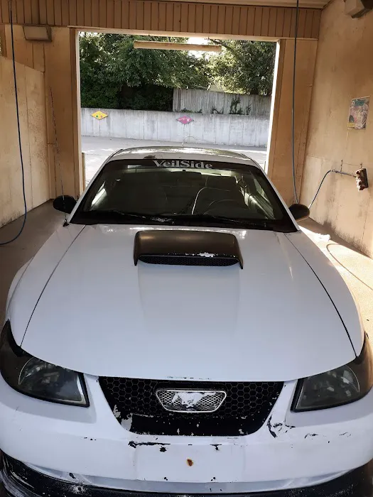 Spartan Carwash Picture 5