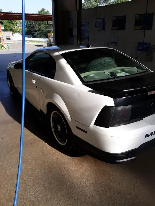 Spartan Carwash Picture 10