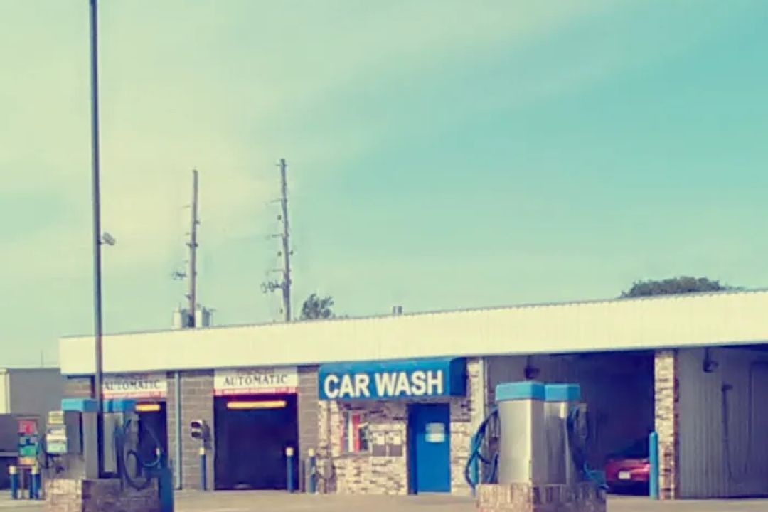 D & T Car Wash LLC