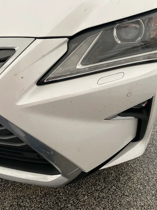 Greenwood Carwash Picture 4