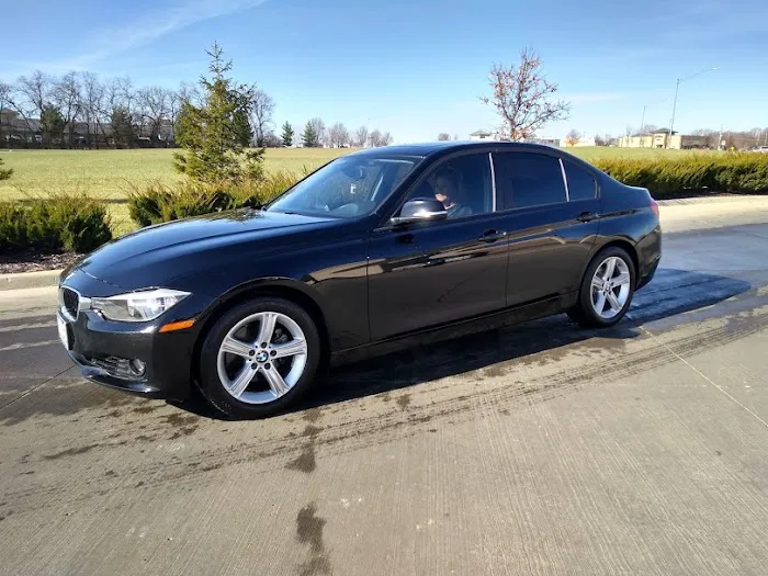 Splash and Go Car Wash Picture 6