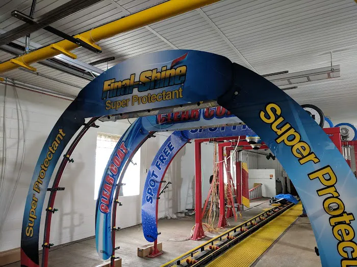 Brite Carwash Picture 8