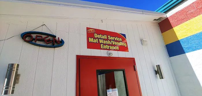 Tunnel Car Wash Picture 4