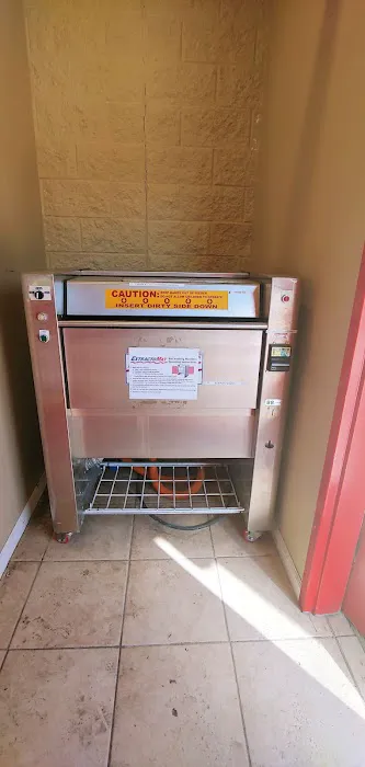 Tunnel Car Wash Picture 8