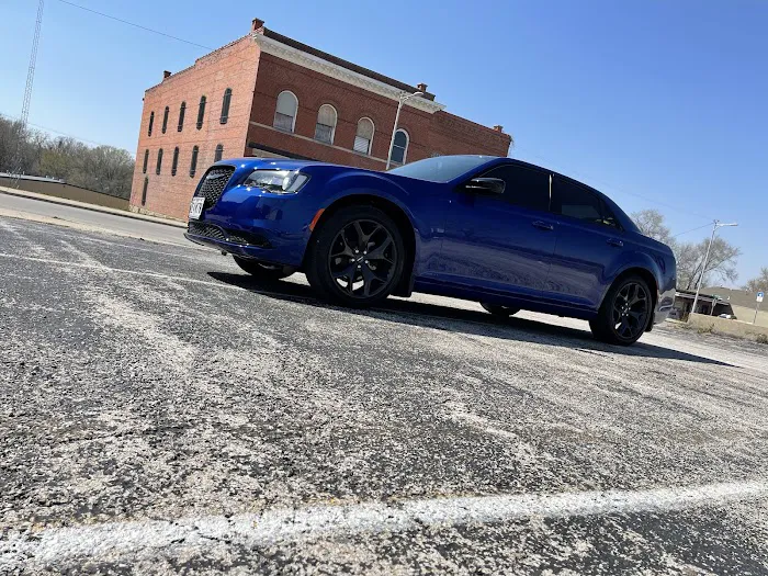 GO Car Wash Picture 8