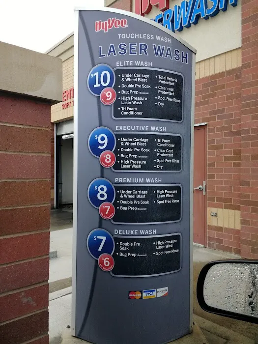Hy-Vee Car Wash Picture 1