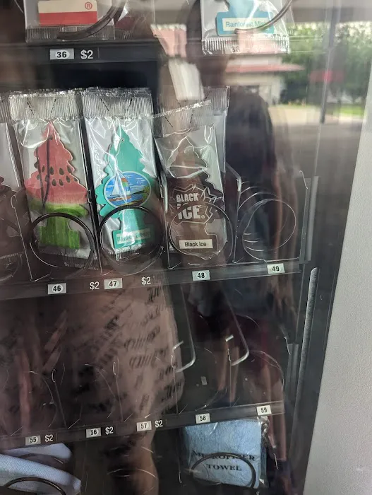 Classic Carwash South Picture 8