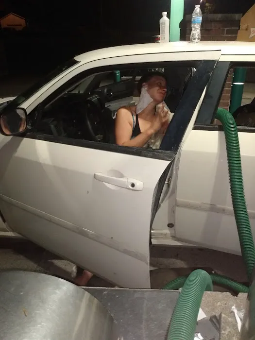 Westside Car Wash Picture 2