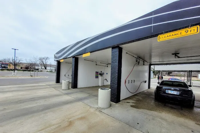 Mr D's Auto Wash Picture 3