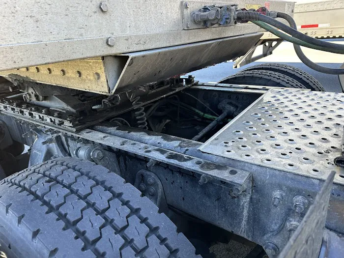 Truckomat of Oak Grove Picture 5