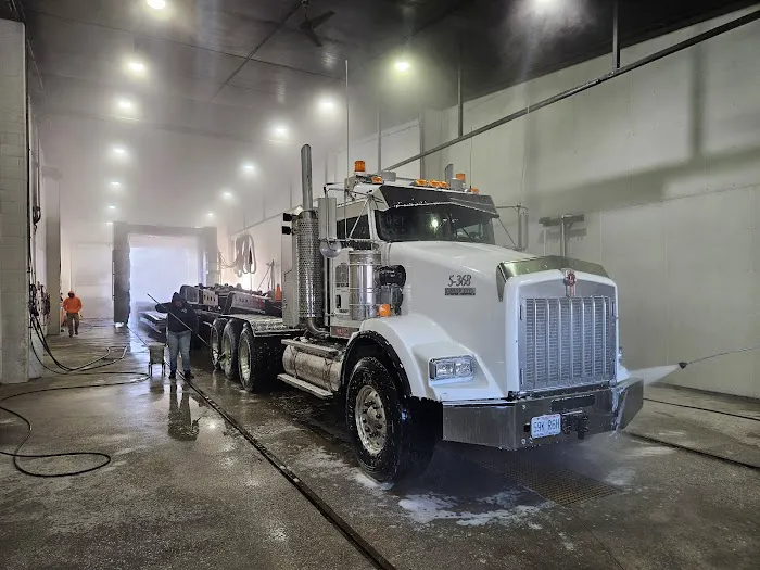 Truckomat of Oak Grove Picture 3