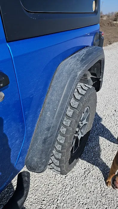 Wash & Roll Car Wash Picture 2