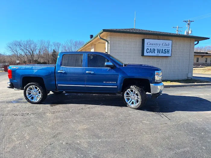 Tripp Country Club Car Wash Picture 1