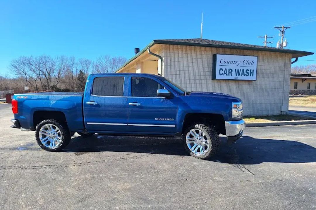 Tripp Country Club Car Wash