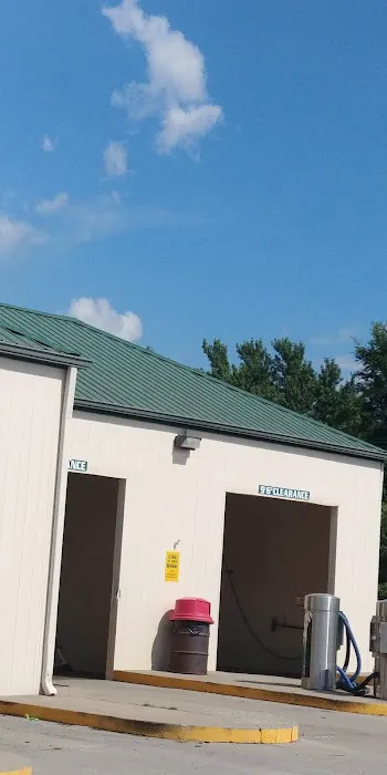 Peculiar RV & Car Wash Picture 2